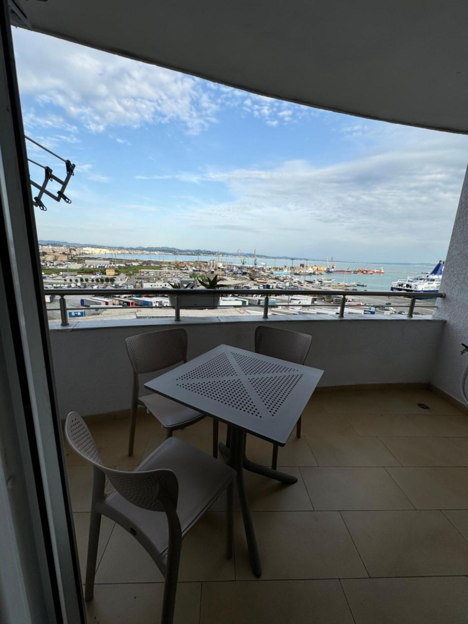 Port View Apartment 1 Durrës Zewnętrze zdjęcie